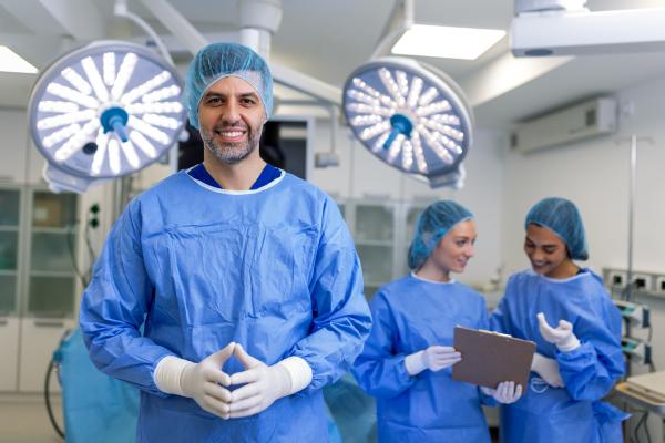 Friendly surgeon in OR